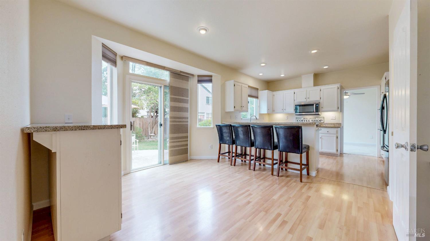 Detail Gallery Image 21 of 54 For 1273 Potrero Cir, Suisun City,  CA 94585 - 4 Beds | 3 Baths