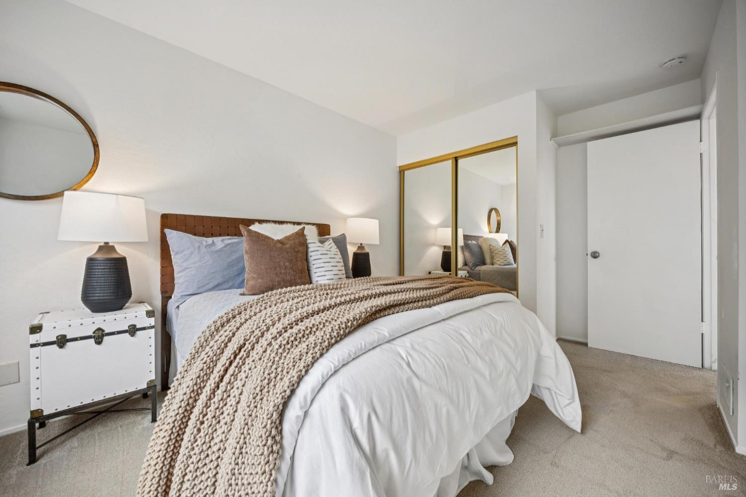 Detail Gallery Image 15 of 19 For 621 Nevada St, Sausalito,  CA 94965 - 2 Beds | 1/1 Baths