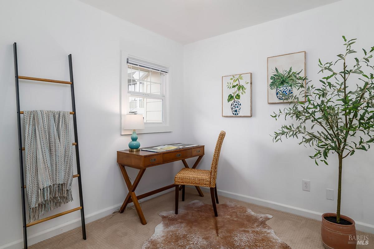 Detail Gallery Image 20 of 36 For 1012 2nd St, Novato,  CA 94945 - 3 Beds | 2/1 Baths