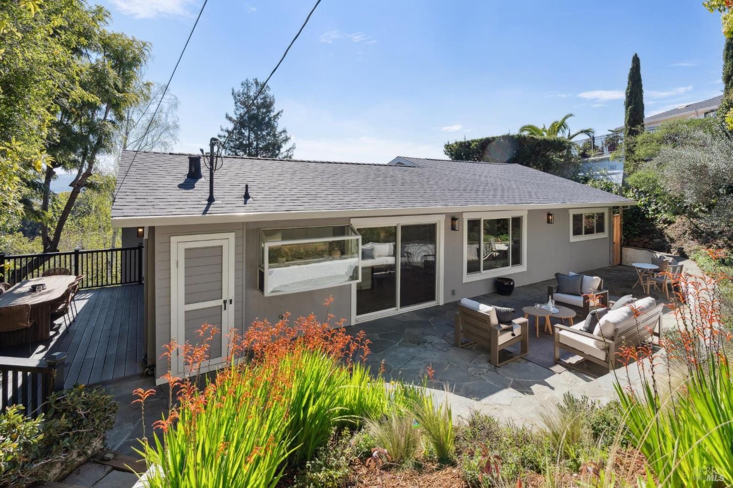 Detail Gallery Image 58 of 73 For 119 Bretano Way, Greenbrae,  CA 94904 - 4 Beds | 3 Baths