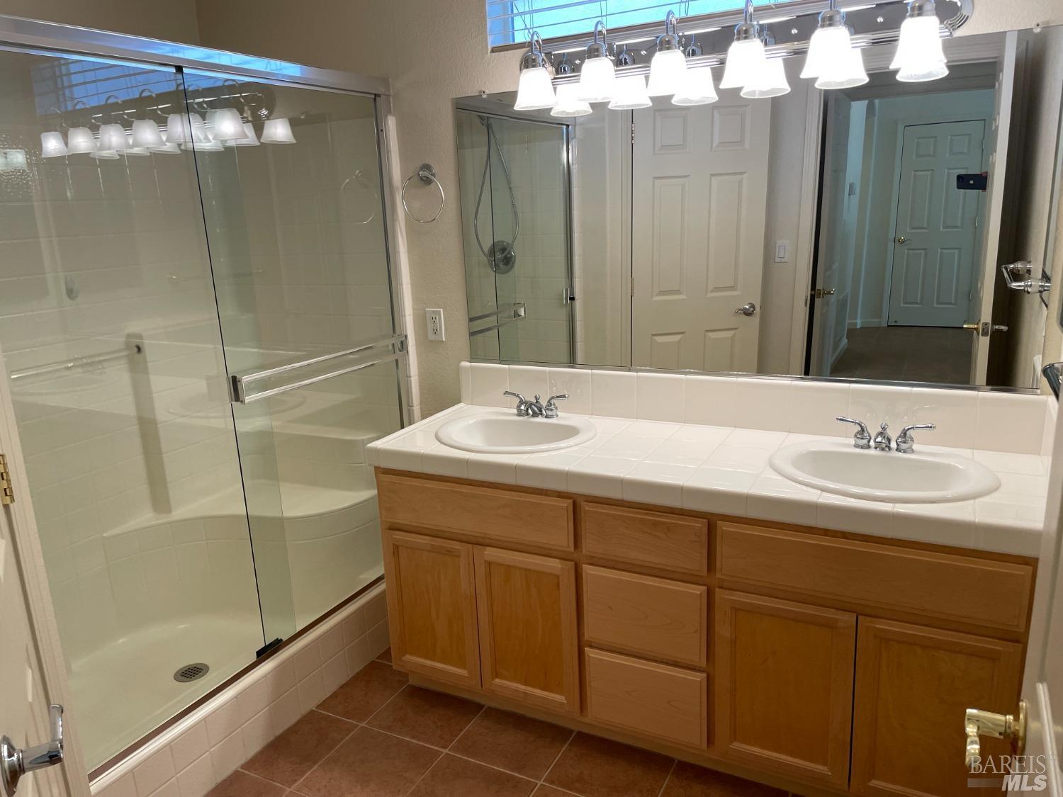 Detail Gallery Image 11 of 27 For 150 Foxwood Ln, Rio Vista,  CA 94571 - 2 Beds | 2 Baths