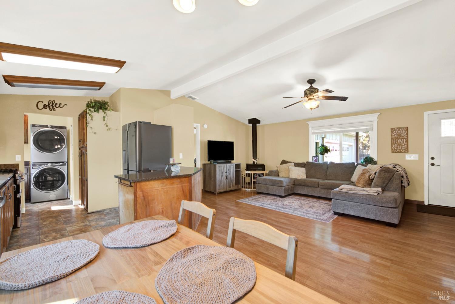 Detail Gallery Image 15 of 59 For 1021 Arroyo Grande Dr, Napa,  CA 94558 - 3 Beds | 2 Baths