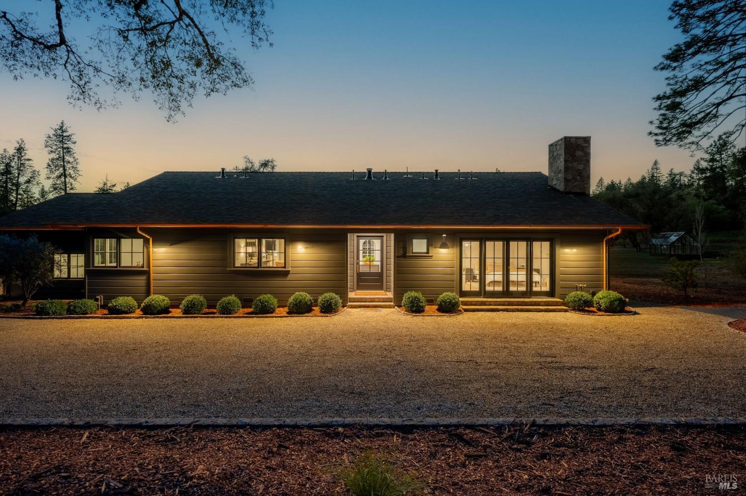 Detail Gallery Image 3 of 61 For 340 White Cottage Rd, Angwin,  CA 94508 - 2 Beds | 2 Baths