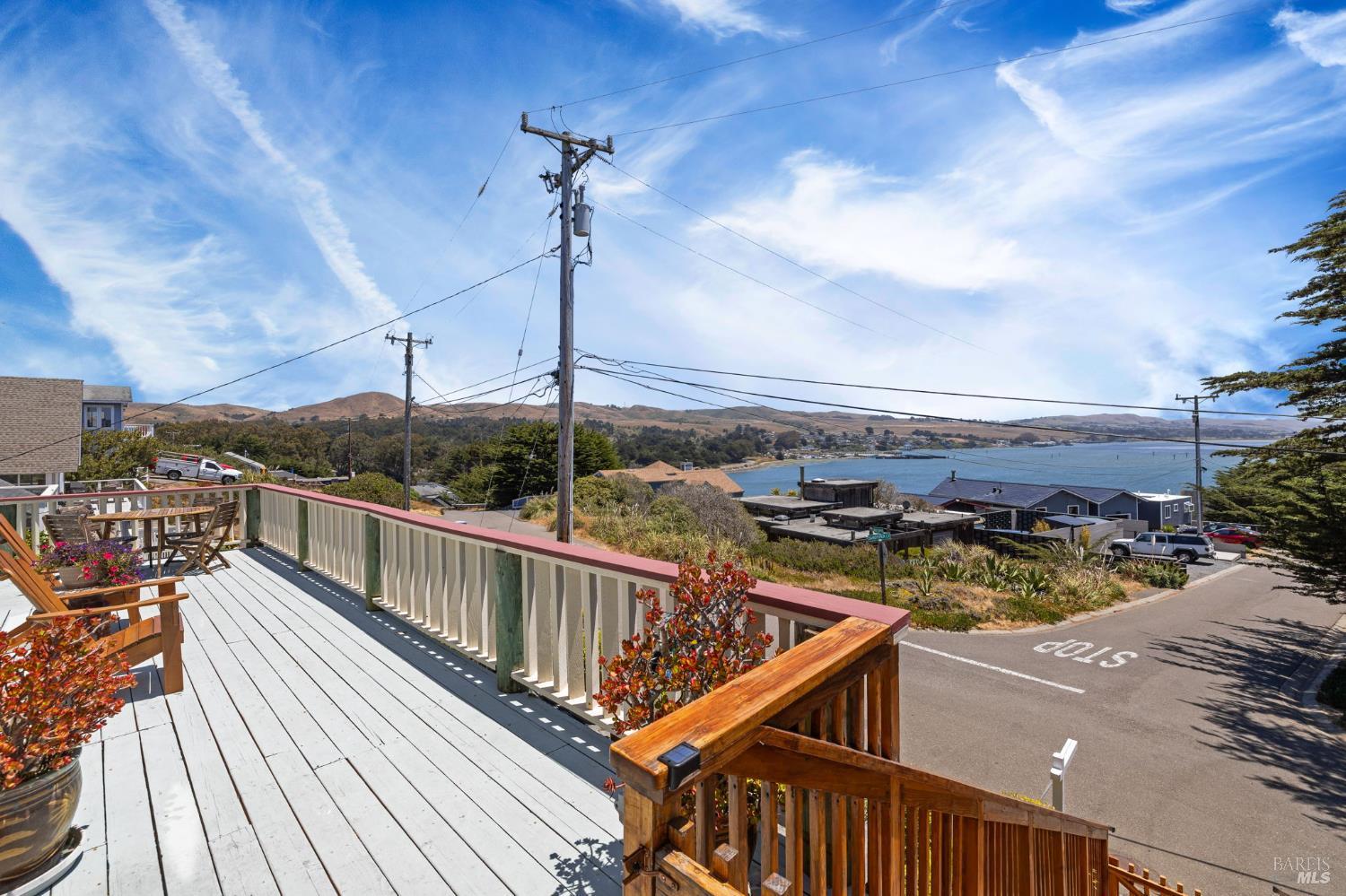 Detail Gallery Image 18 of 71 For 1846 Whaleship Rd, Bodega Bay,  CA 94923 - 4 Beds | 4 Baths