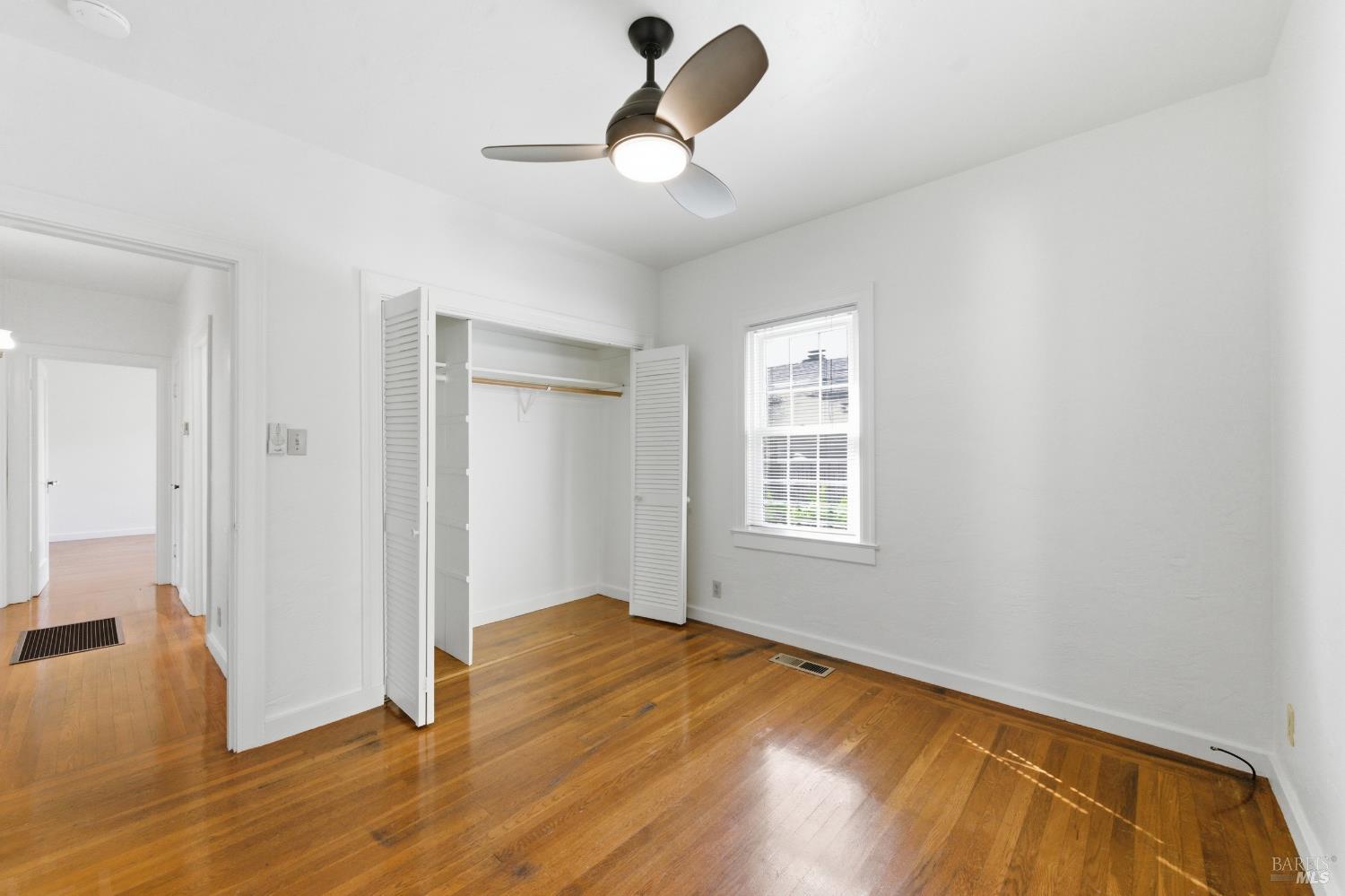 Detail Gallery Image 16 of 53 For 639 E 5th St, Benicia,  CA 94510 - 3 Beds | 2/1 Baths