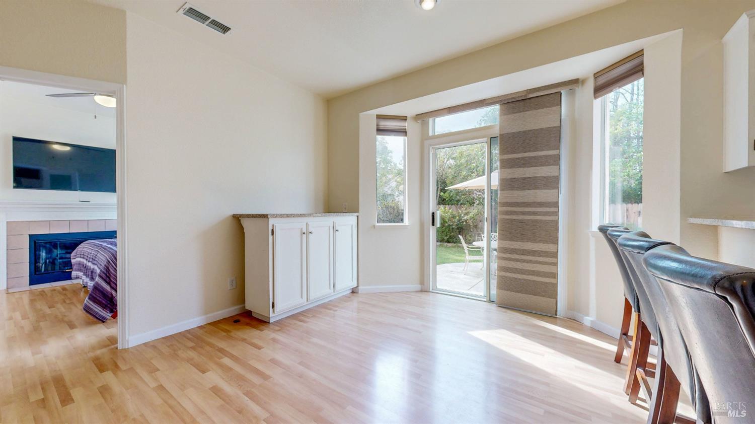 Detail Gallery Image 24 of 54 For 1273 Potrero Cir, Suisun City,  CA 94585 - 4 Beds | 3 Baths