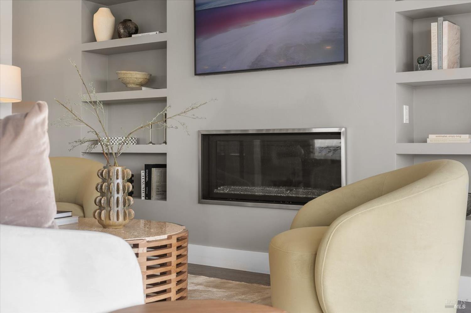 Detail Gallery Image 5 of 78 For 775 Benjamin Way, Healdsburg,  CA 95448 - 4 Beds | 3/2 Baths