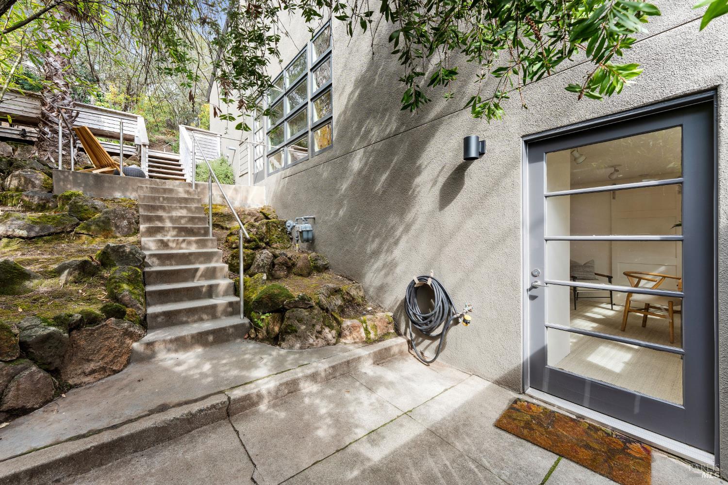 Detail Gallery Image 49 of 65 For 123 Almenar Dr, Greenbrae,  CA 94904 - 3 Beds | 3 Baths