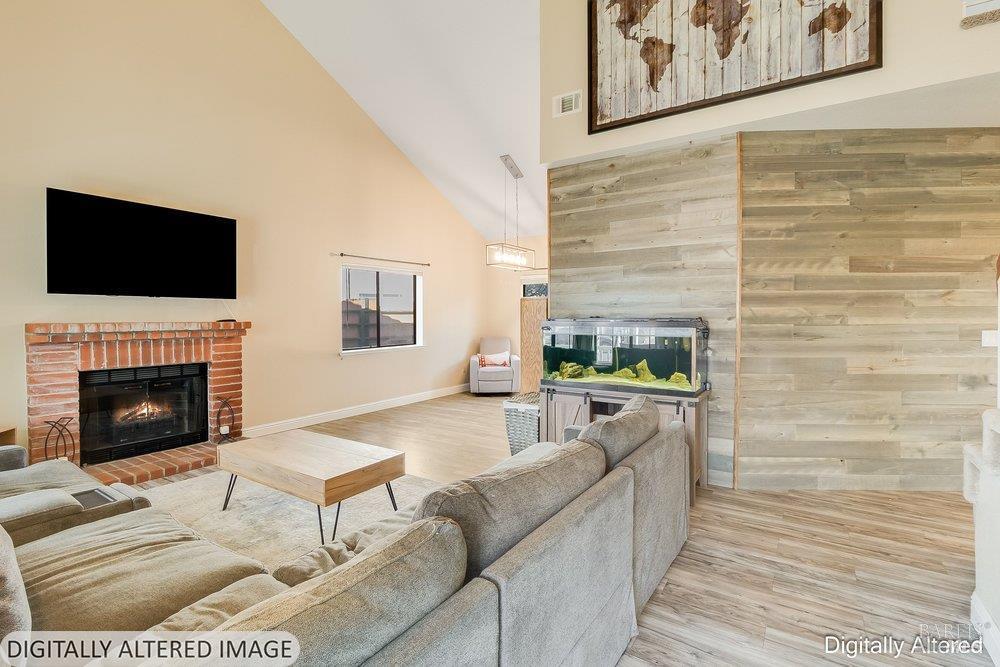 Detail Gallery Image 10 of 88 For 821 Saddle Horn Trl, Vacaville,  CA 95687 - 3 Beds | 3 Baths