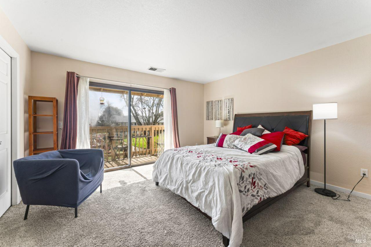 Detail Gallery Image 19 of 30 For 2142 Chianti Dr, Santa Rosa,  CA 95403 - 2 Beds | 1/1 Baths