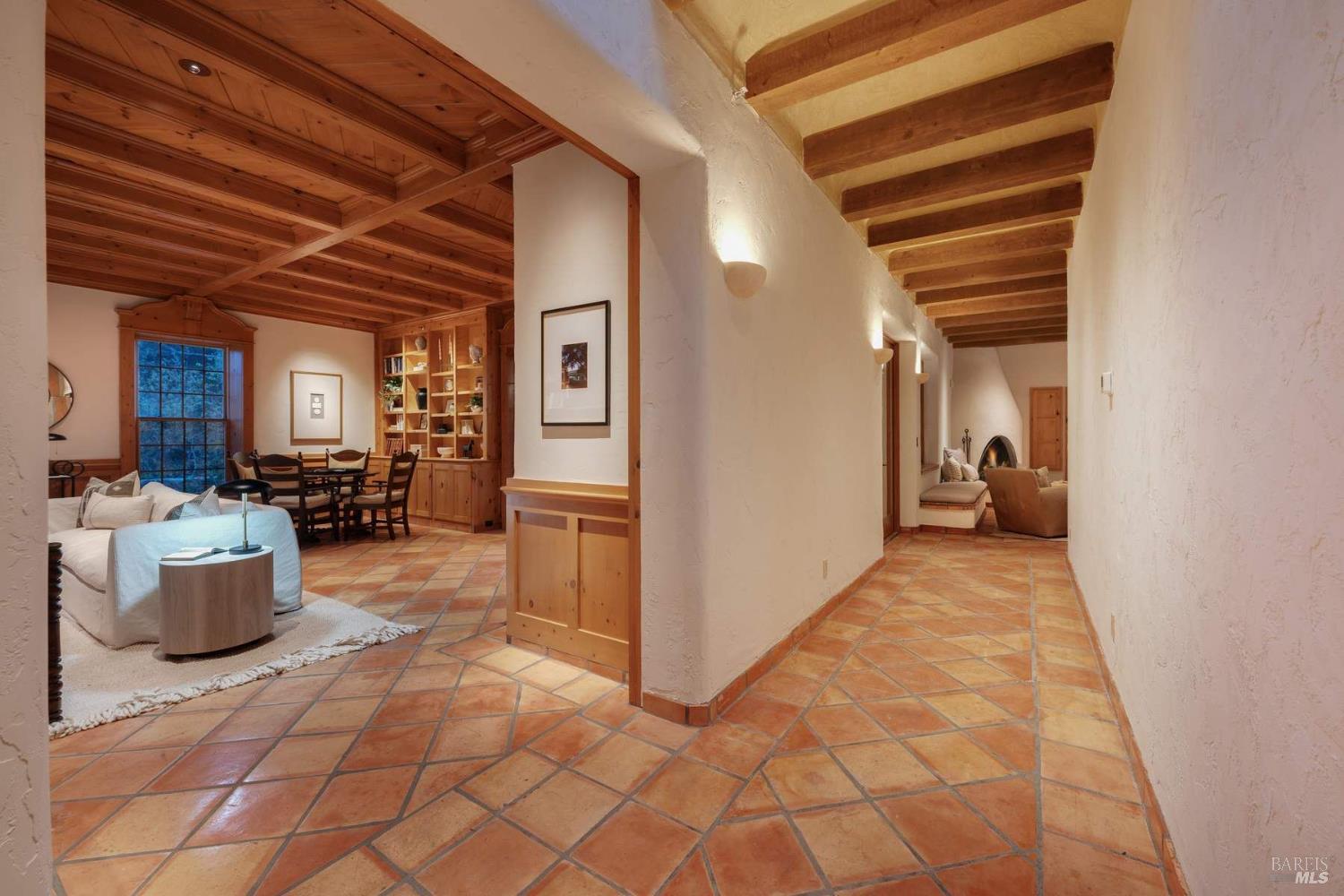 Detail Gallery Image 4 of 44 For 77 Oso Trl, Glen Ellen,  CA 95442 - 3 Beds | 3/1 Baths