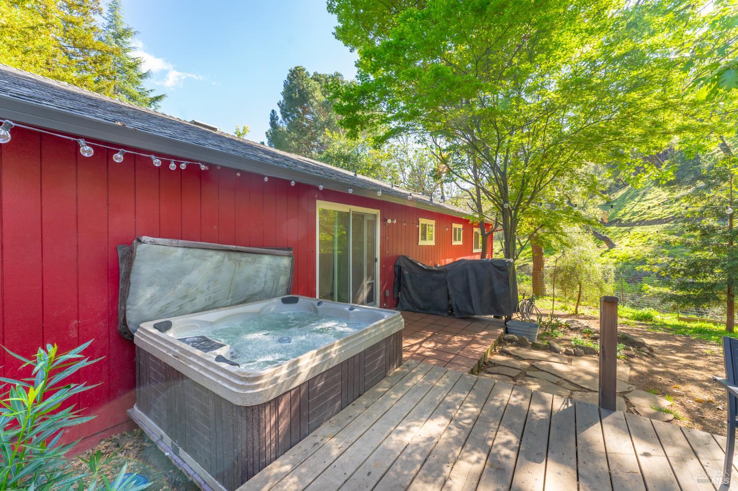 Detail Gallery Image 26 of 41 For 132 Ridgecrest Dr, Napa,  CA 94558 - 3 Beds | 2 Baths