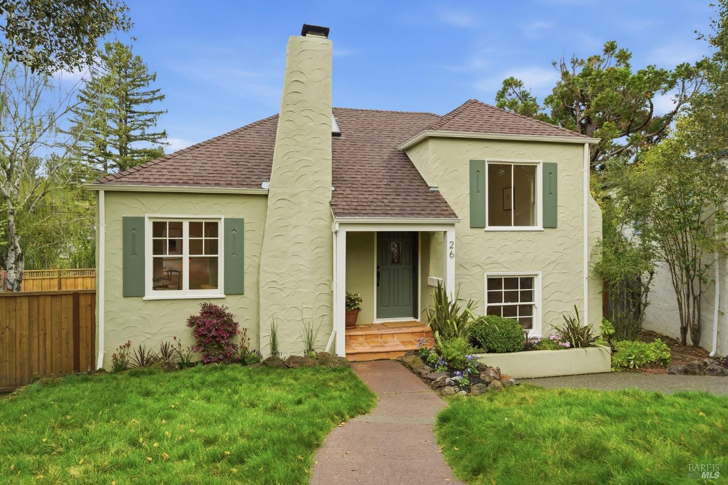 Detail Gallery Image 41 of 42 For 26 Hawthorne Ave, San Anselmo,  CA 94960 - 2 Beds | 2 Baths