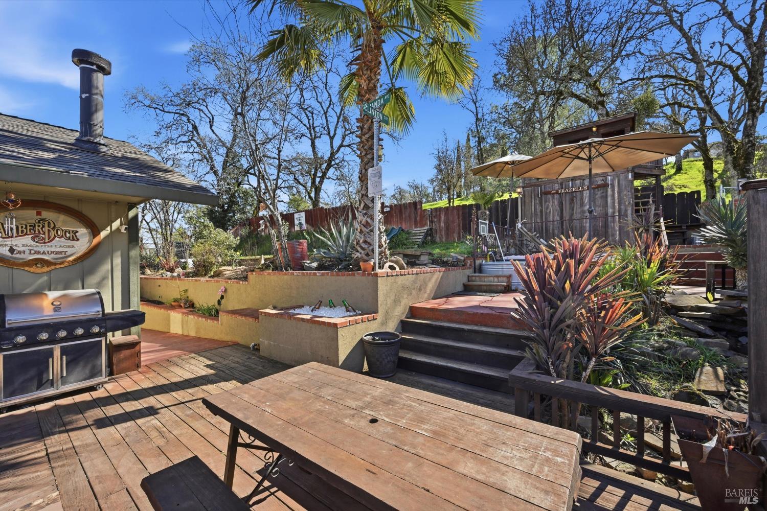 Detail Gallery Image 2 of 35 For 799 19th St, Lakeport,  CA 95453 - 3 Beds | 2 Baths