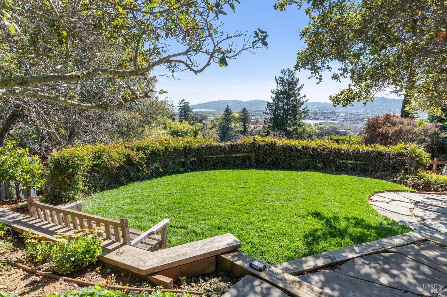 Detail Gallery Image 68 of 73 For 119 Bretano Way, Greenbrae,  CA 94904 - 4 Beds | 3 Baths