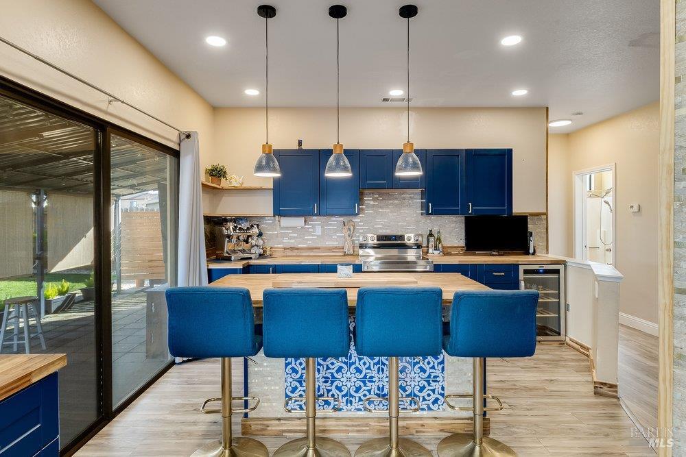 Detail Gallery Image 29 of 88 For 821 Saddle Horn Trl, Vacaville,  CA 95687 - 3 Beds | 3 Baths