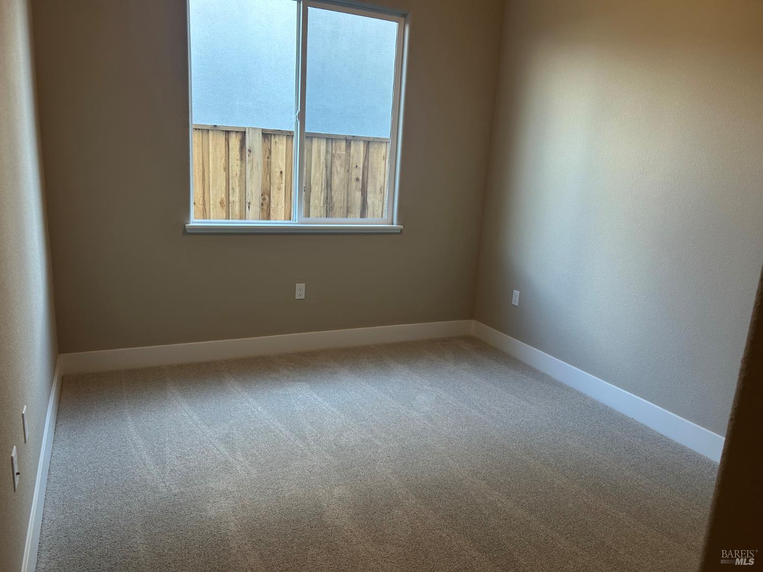 Detail Gallery Image 11 of 13 For 840 Baker Cir, Oakley,  CA 94561 - 4 Beds | 3 Baths