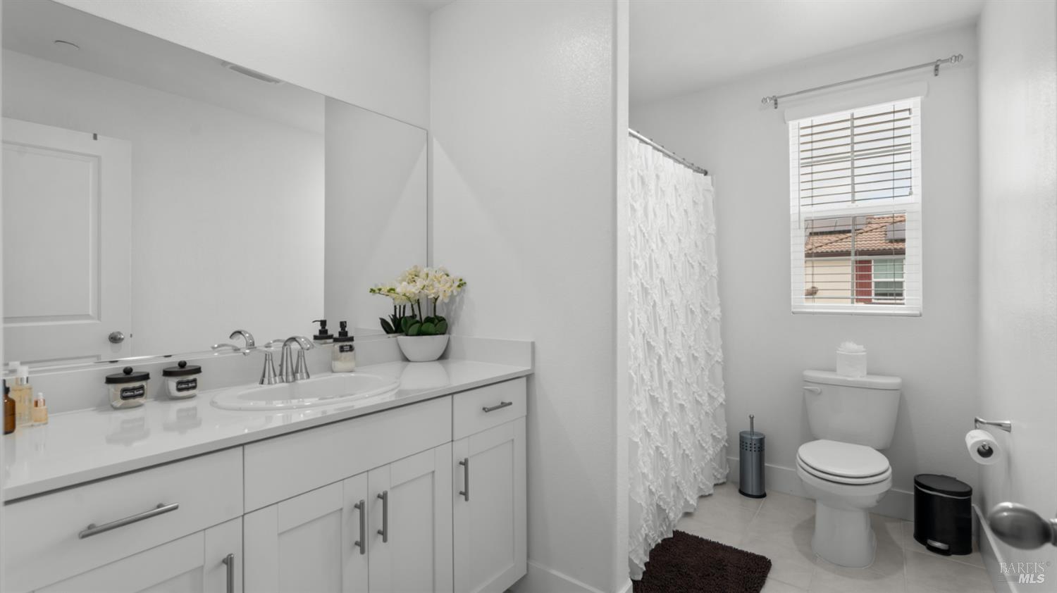 Detail Gallery Image 29 of 47 For 6083 Oak Leaf Pl, Rohnert Park,  CA 94928 - 4 Beds | 2/1 Baths