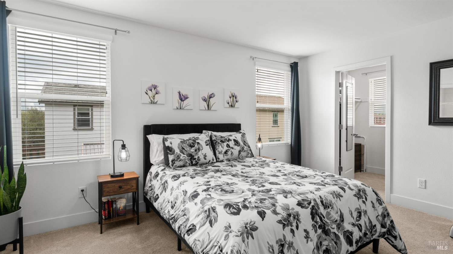 Detail Gallery Image 23 of 47 For 6083 Oak Leaf Pl, Rohnert Park,  CA 94928 - 4 Beds | 2/1 Baths