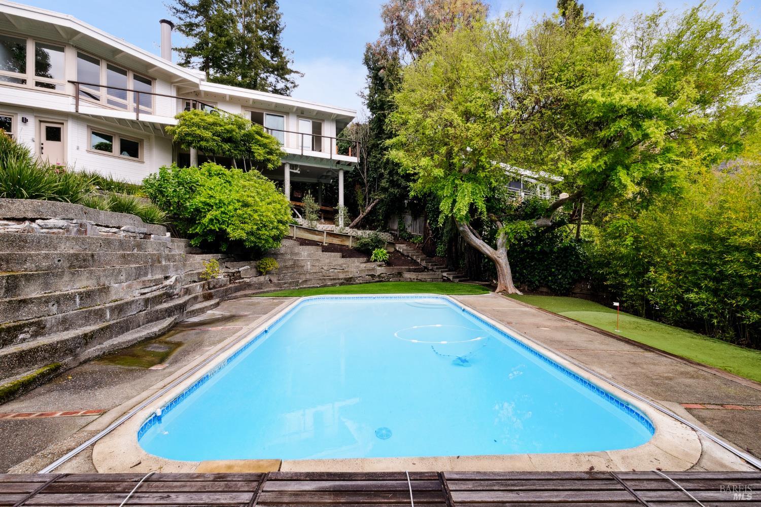 Detail Gallery Image 44 of 49 For 151 Tamalpais Ave, Mill Valley,  CA 94941 - 4 Beds | 3 Baths