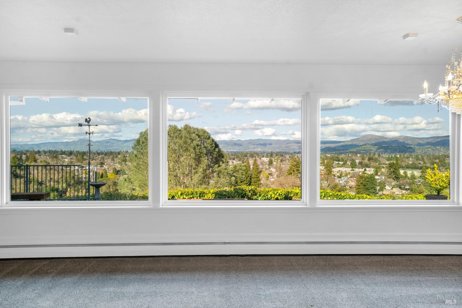 Detail Gallery Image 73 of 92 For 631 Casswall St, Napa,  CA 94558 - 7 Beds | 5/2 Baths