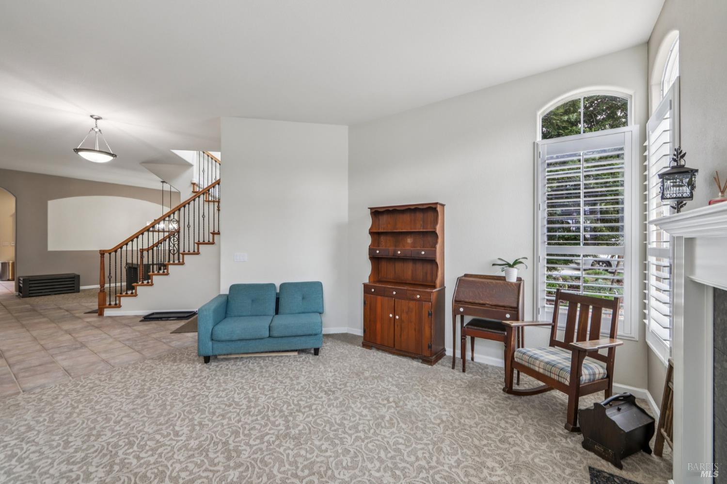 Detail Gallery Image 4 of 44 For 1444 Great Heron Dr, Santa Rosa,  CA 95409 - 4 Beds | 3 Baths