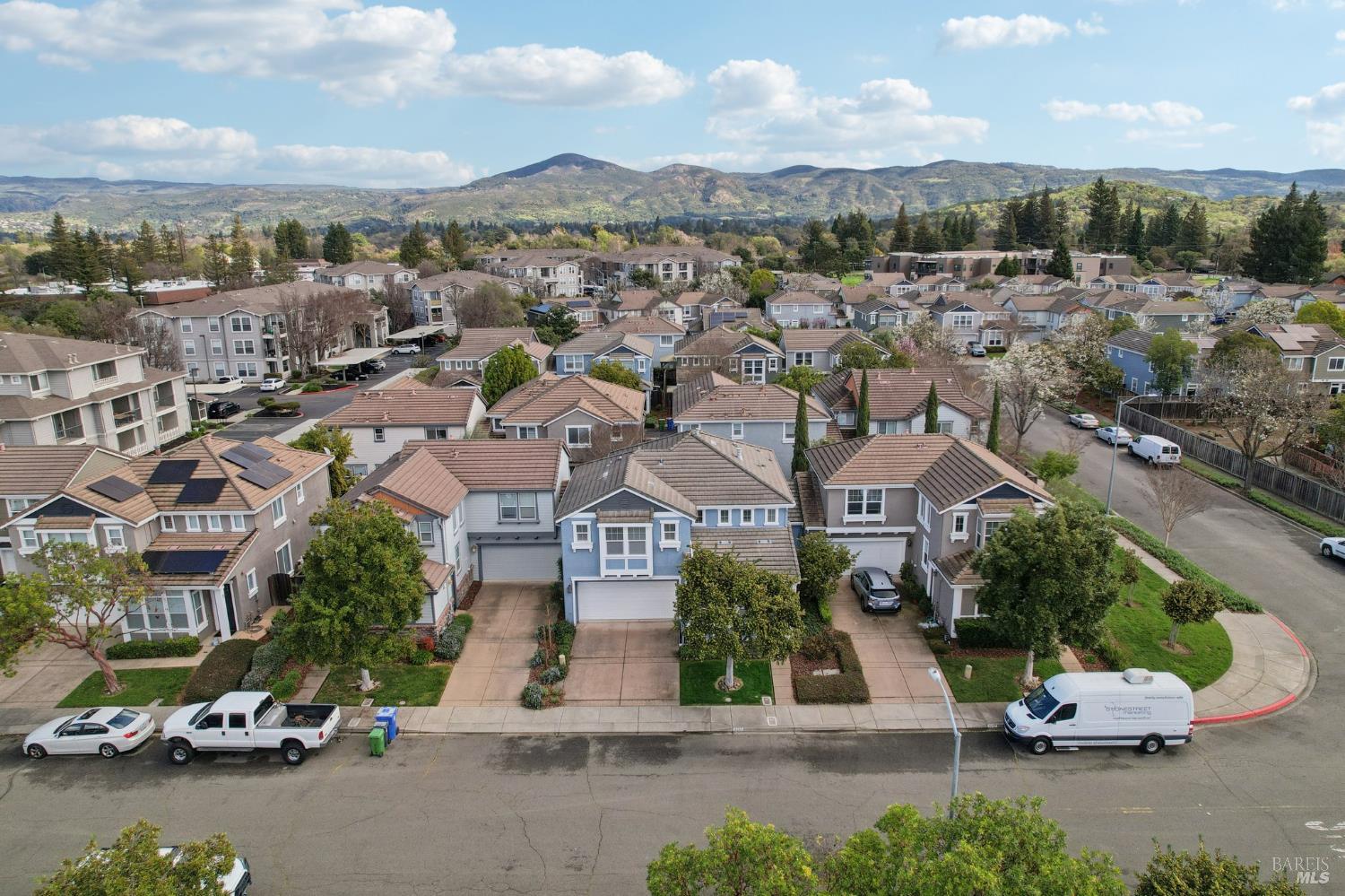 Detail Gallery Image 38 of 44 For 3287 Von Uhlit Ranch Rd, Napa,  CA 94558 - 3 Beds | 2/1 Baths