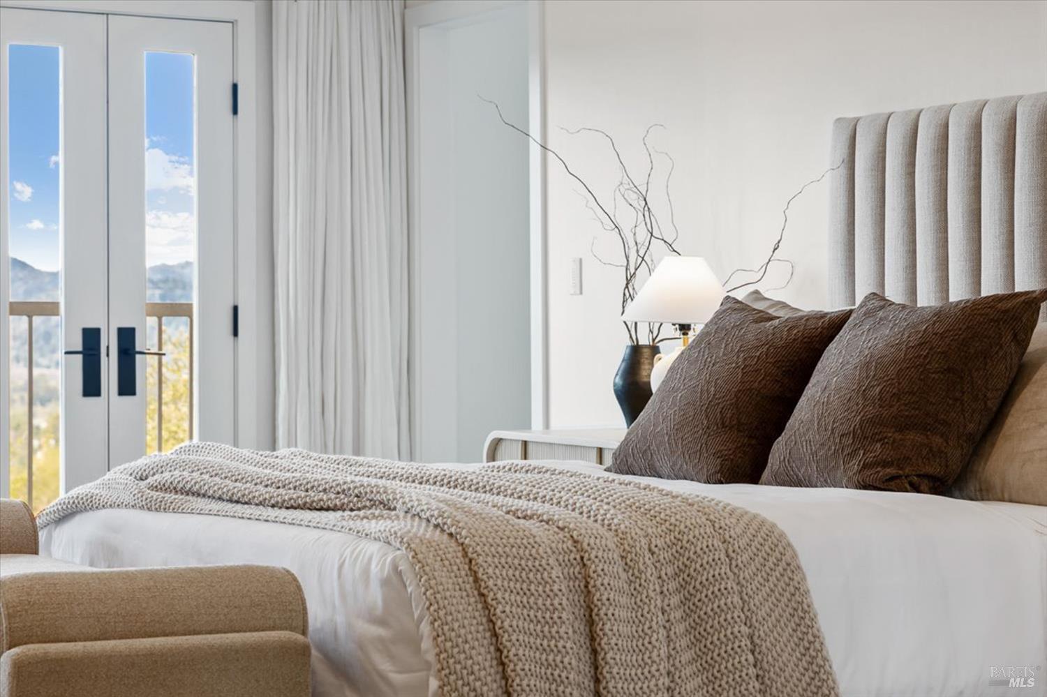 Detail Gallery Image 20 of 78 For 775 Benjamin Way, Healdsburg,  CA 95448 - 4 Beds | 3/2 Baths