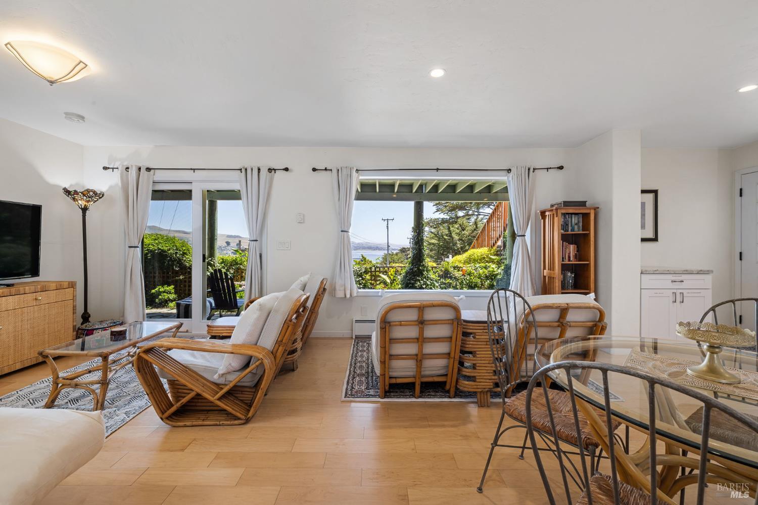 Detail Gallery Image 46 of 71 For 1846 Whaleship Rd, Bodega Bay,  CA 94923 - 4 Beds | 4 Baths