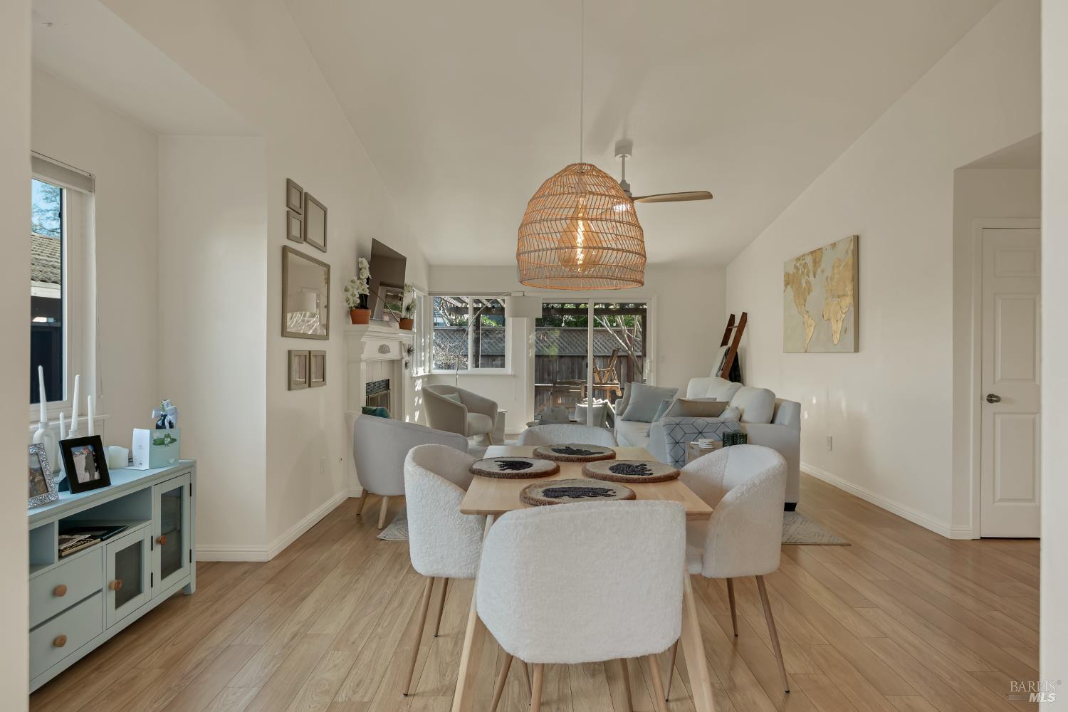 Detail Gallery Image 10 of 55 For 920 W 5th St #K,  Sonoma,  CA 95476 - 2 Beds | 2 Baths