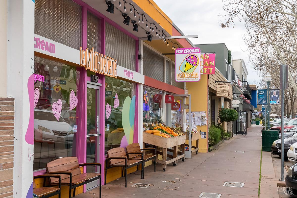 Detail Gallery Image 34 of 36 For 1012 2nd St, Novato,  CA 94945 - 3 Beds | 2/1 Baths