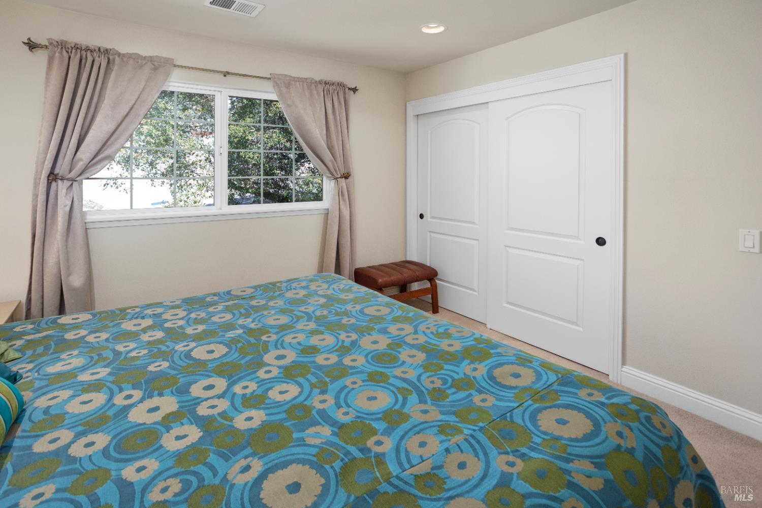 Detail Gallery Image 35 of 48 For 230 Clear Ridge Drive Dr, Healdsburg,  CA 95448 - 3 Beds | 2/1 Baths