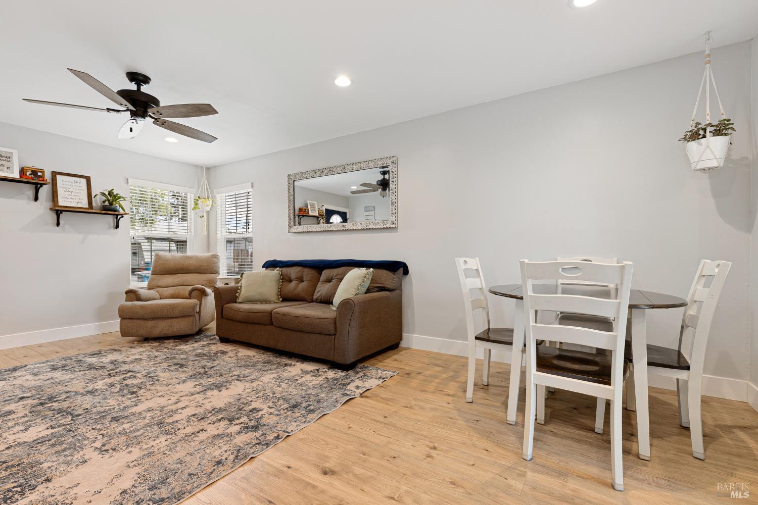 Detail Gallery Image 10 of 32 For 308 Buckeye St, Vacaville,  CA 95688 - 3 Beds | 1 Baths