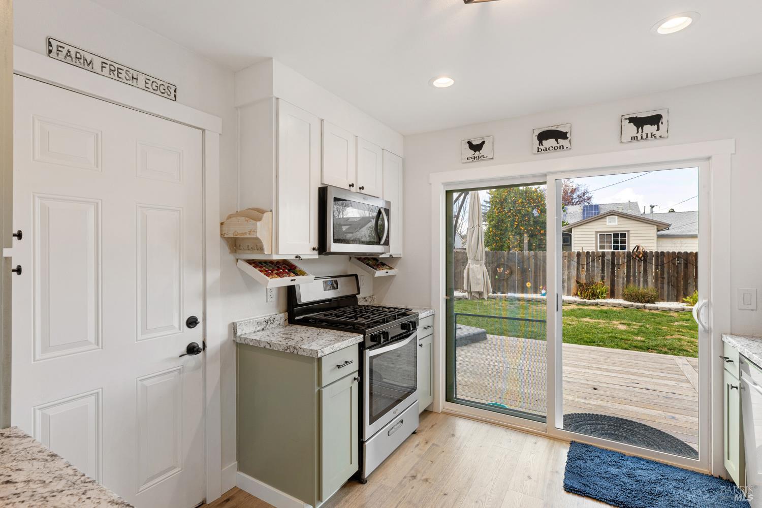 Detail Gallery Image 13 of 32 For 308 Buckeye St, Vacaville,  CA 95688 - 3 Beds | 1 Baths