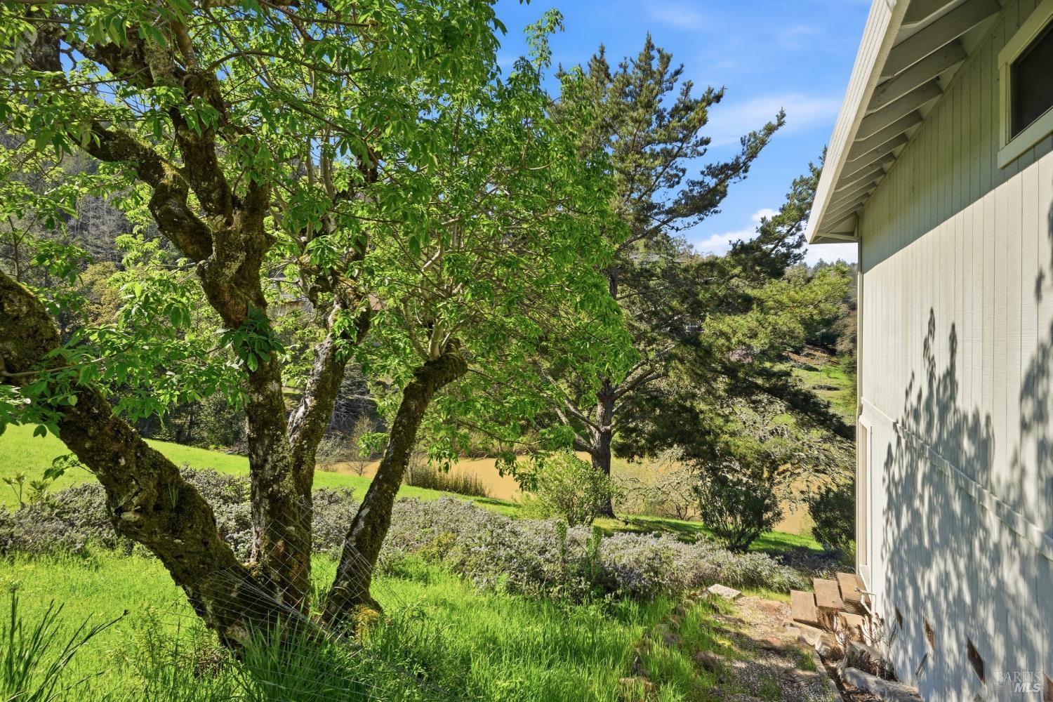 Detail Gallery Image 42 of 63 For 437 Crestridge Pl, Santa Rosa,  CA 95409 - 3 Beds | 2/1 Baths