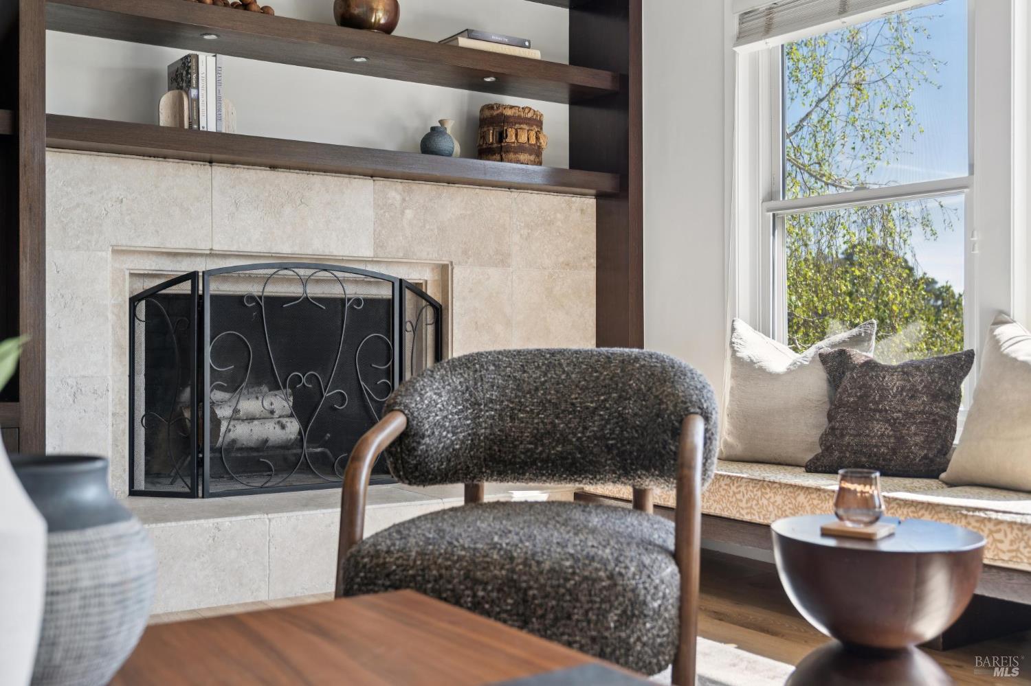 Detail Gallery Image 6 of 73 For 119 Bretano Way, Greenbrae,  CA 94904 - 4 Beds | 3 Baths