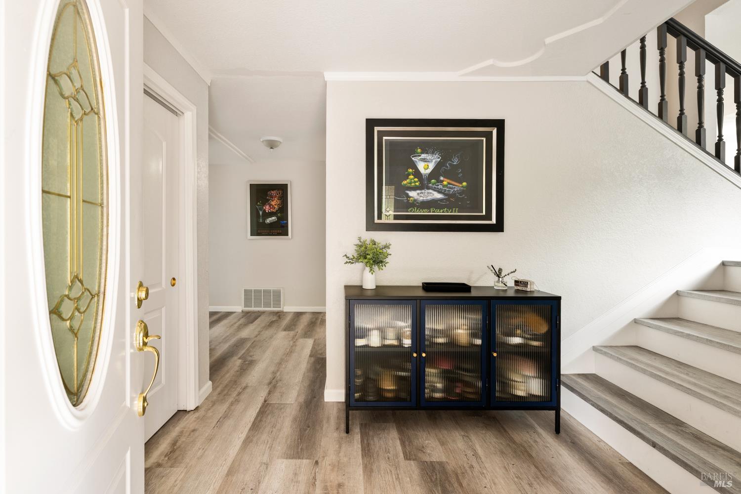 Detail Gallery Image 14 of 98 For 7413 English Hills Rd, Vacaville,  CA 95688 - 7 Beds | 4/1 Baths