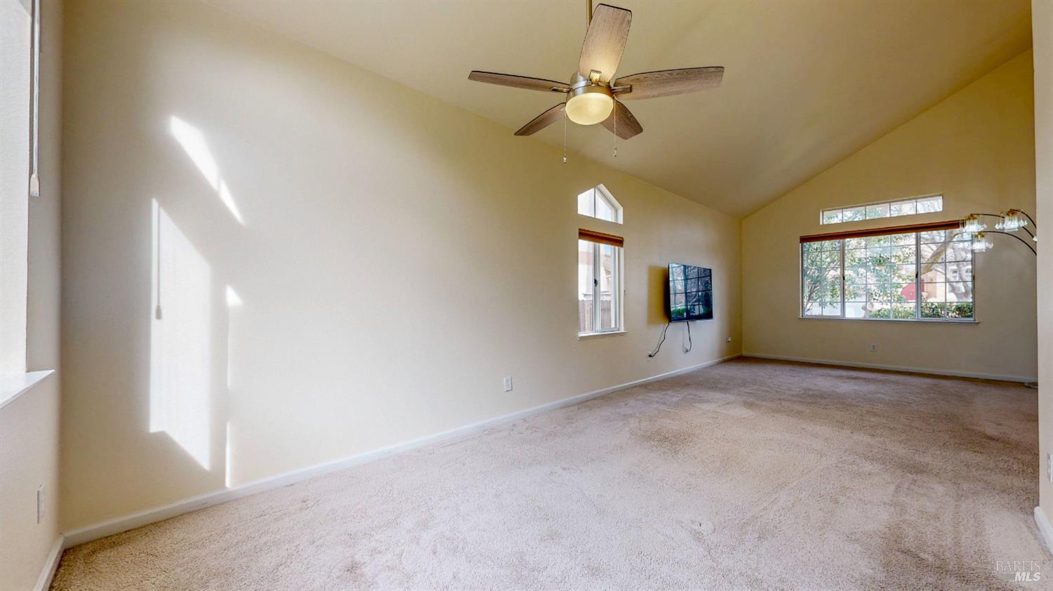 Detail Gallery Image 10 of 54 For 1273 Potrero Cir, Suisun City,  CA 94585 - 4 Beds | 3 Baths