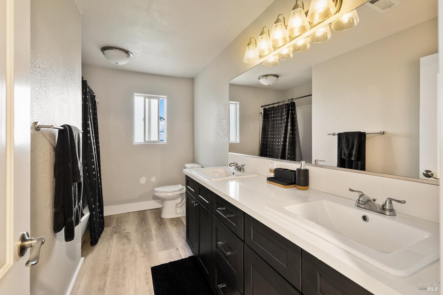 Detail Gallery Image 54 of 98 For 7413 English Hills Rd, Vacaville,  CA 95688 - 7 Beds | 4/1 Baths