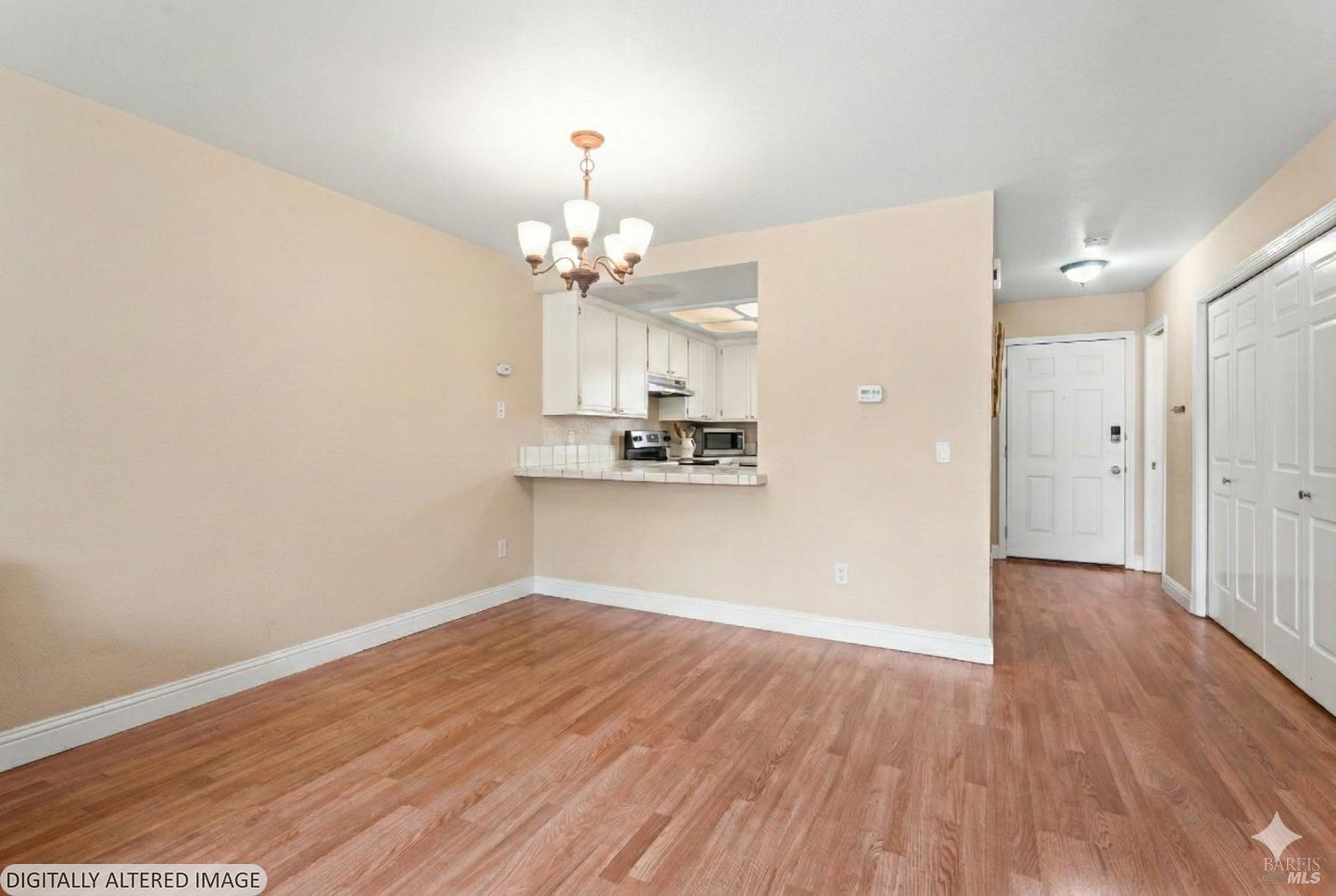 Detail Gallery Image 11 of 30 For 2142 Chianti Dr, Santa Rosa,  CA 95403 - 2 Beds | 1/1 Baths