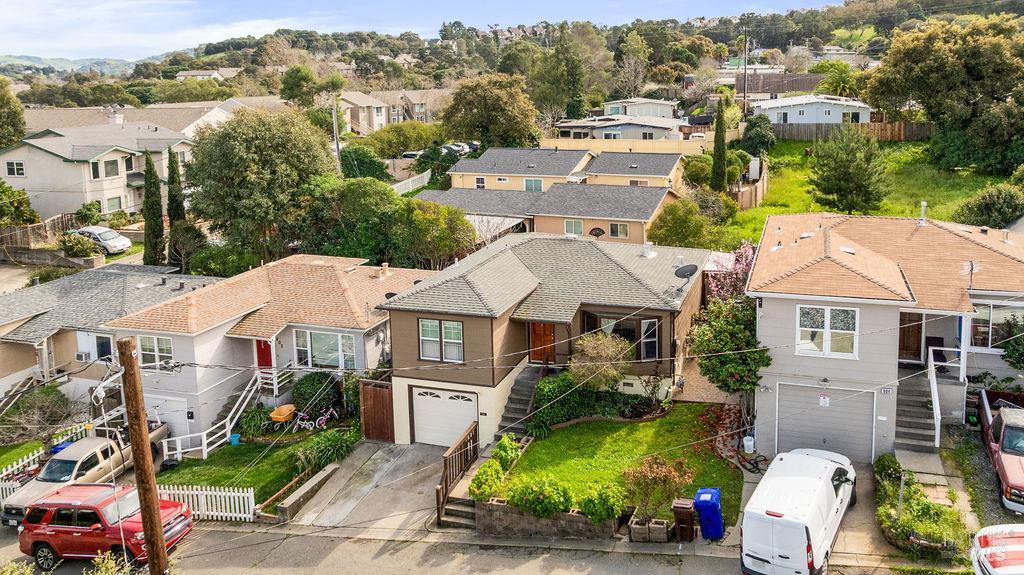 Detail Gallery Image 25 of 30 For 903 Jones Ct, Pinole,  CA 94564 - 2 Beds | 1/1 Baths