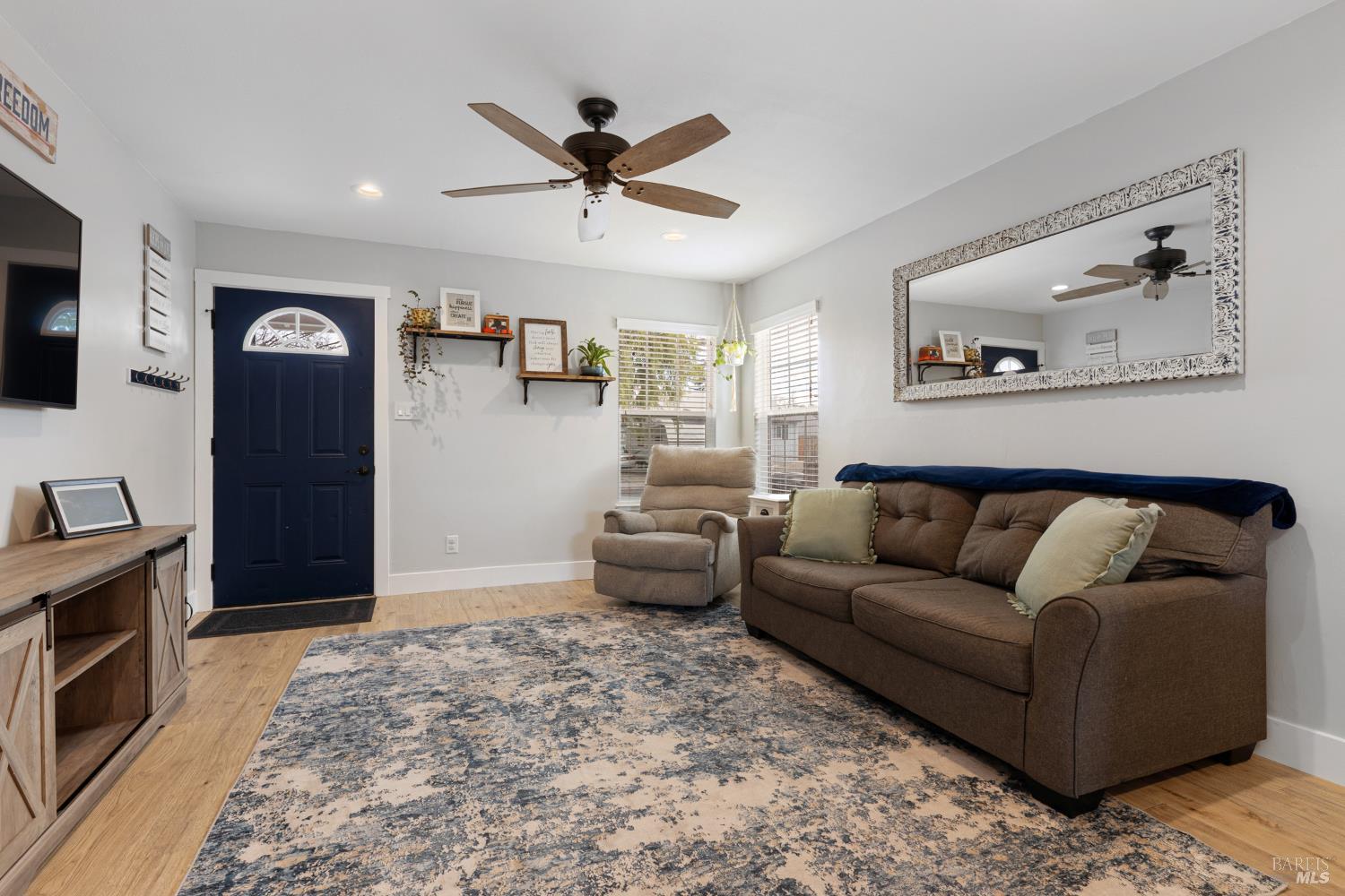 Detail Gallery Image 9 of 32 For 308 Buckeye St, Vacaville,  CA 95688 - 3 Beds | 1 Baths