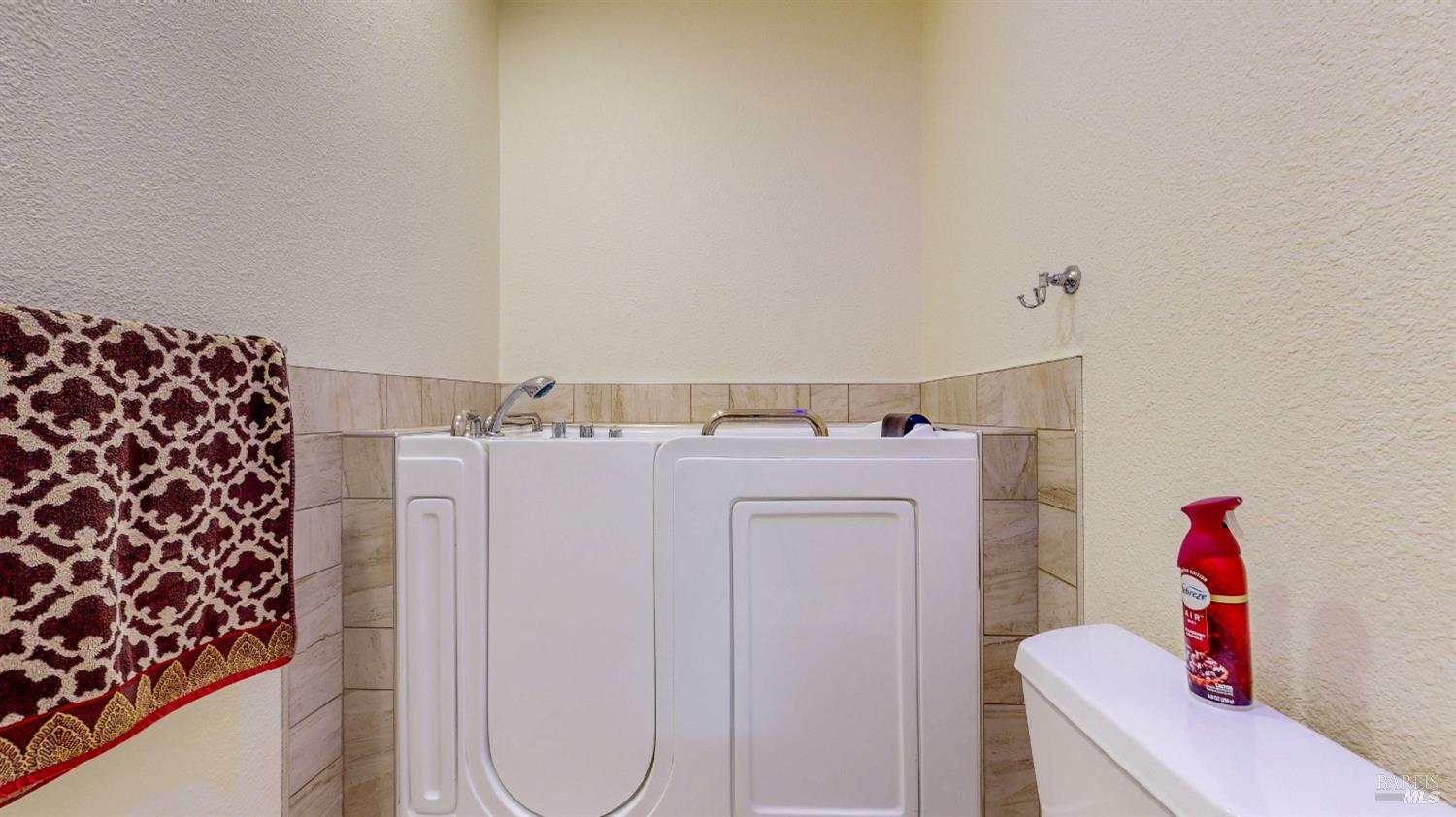 Detail Gallery Image 28 of 54 For 1273 Potrero Cir, Suisun City,  CA 94585 - 4 Beds | 3 Baths