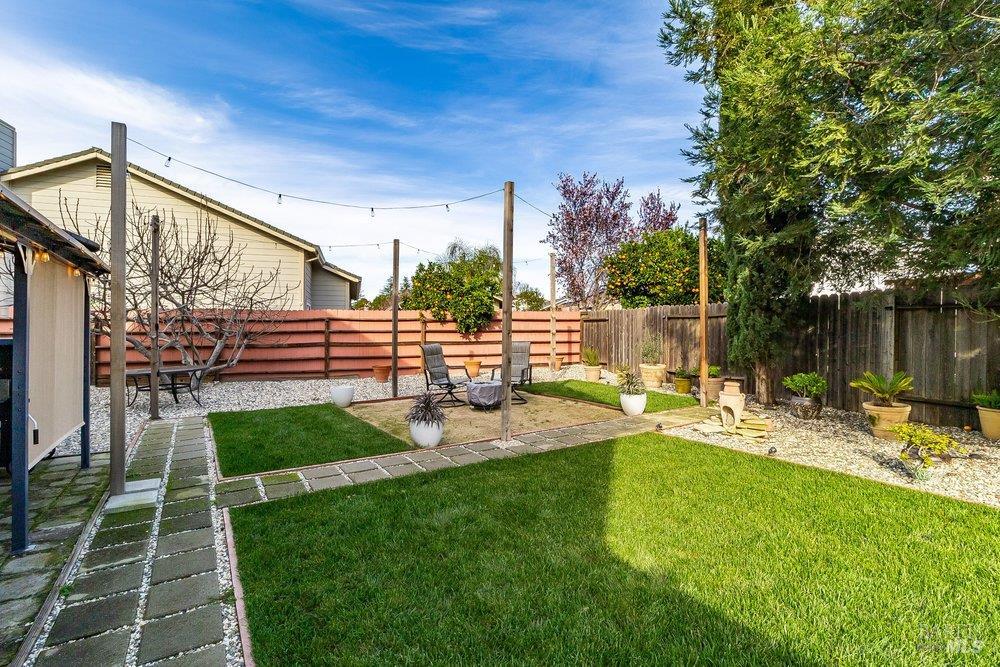 Detail Gallery Image 78 of 88 For 821 Saddle Horn Trl, Vacaville,  CA 95687 - 3 Beds | 3 Baths