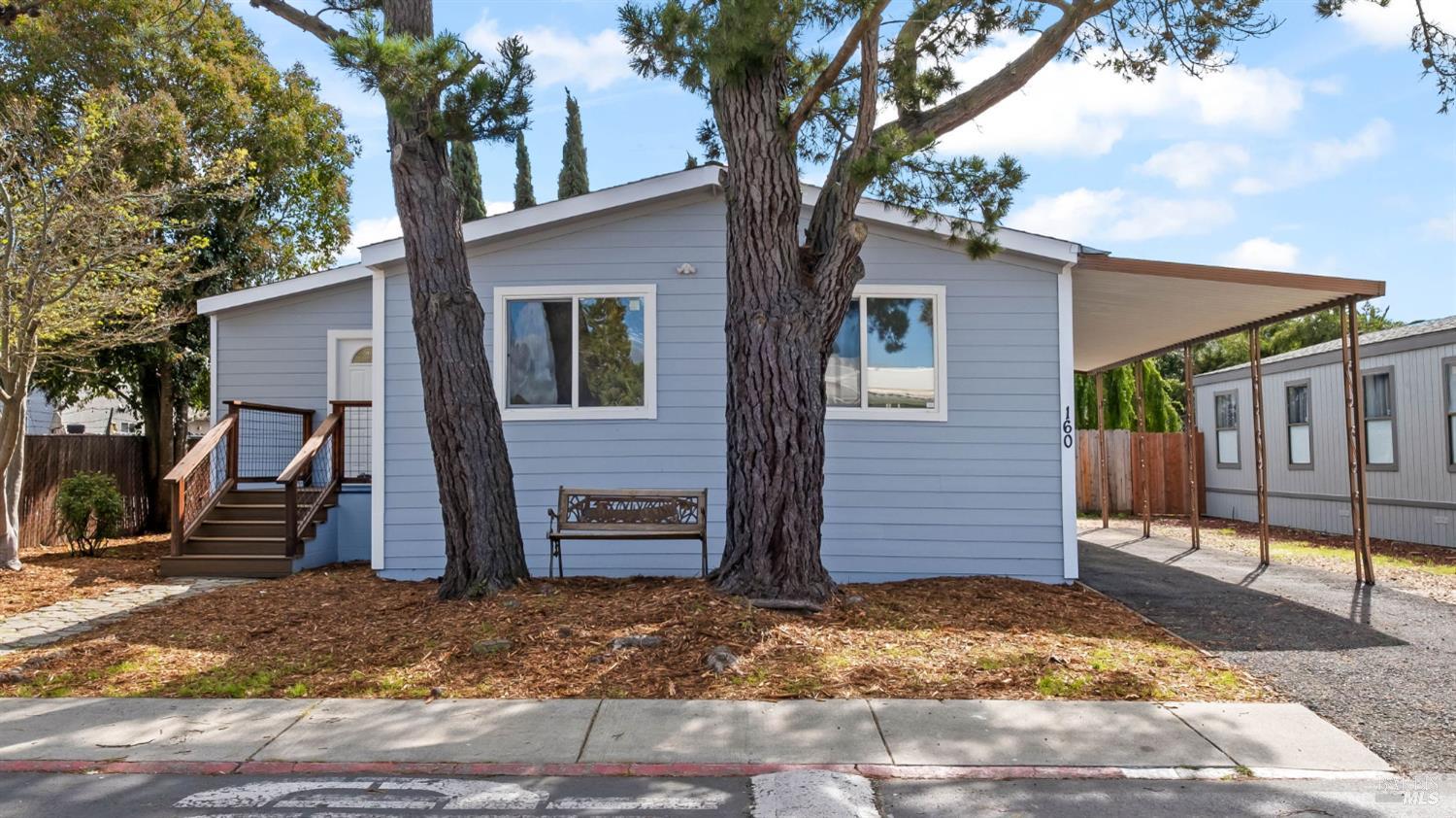 Front Image Thumbnail for BA326015393