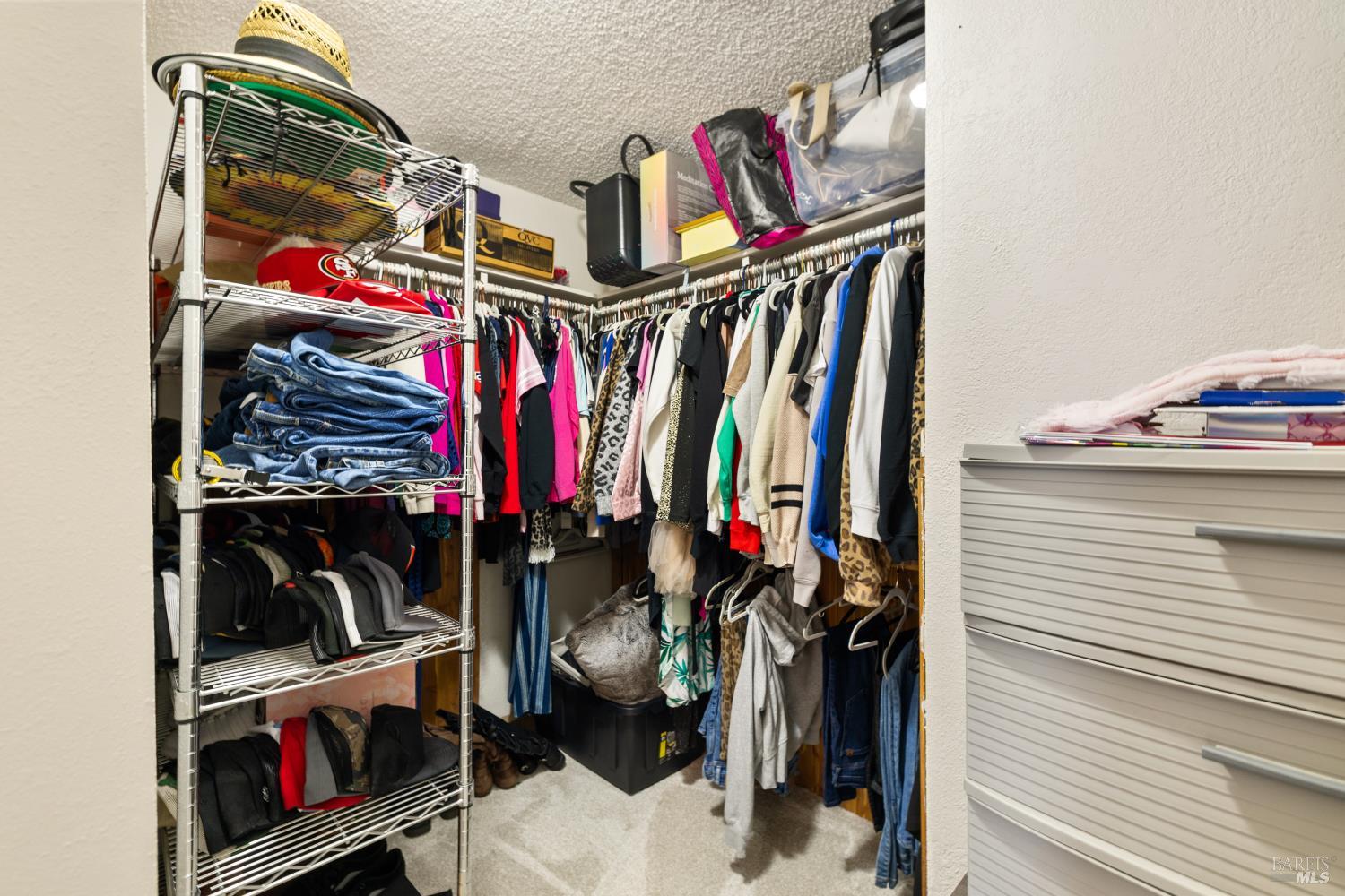 Detail Gallery Image 46 of 98 For 7413 English Hills Rd, Vacaville,  CA 95688 - 7 Beds | 4/1 Baths