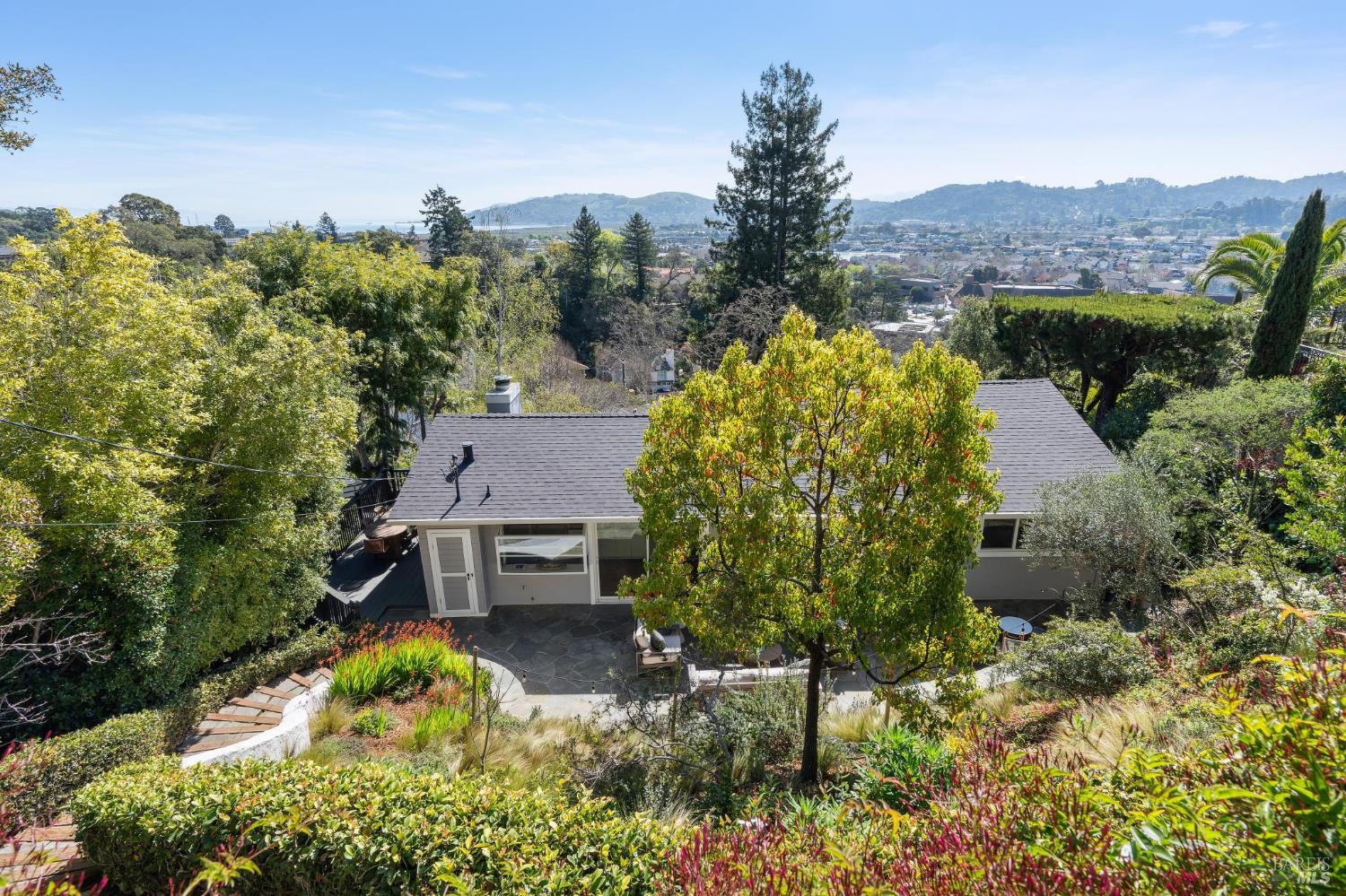 Detail Gallery Image 65 of 73 For 119 Bretano Way, Greenbrae,  CA 94904 - 4 Beds | 3 Baths