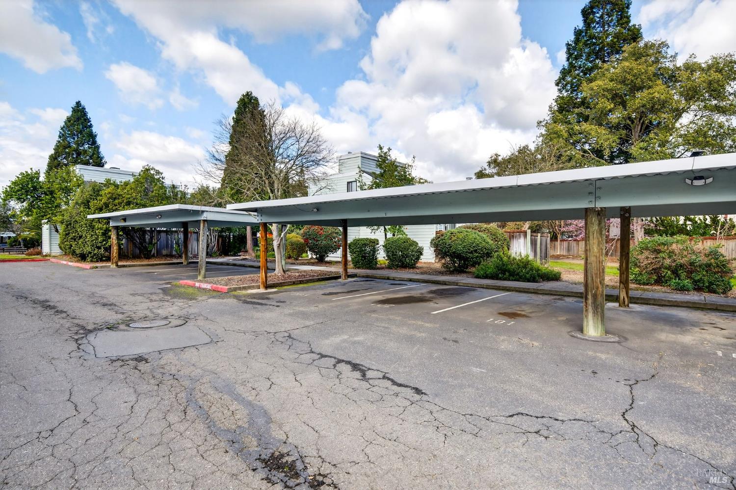 Detail Gallery Image 24 of 27 For 230 Courtyards E Unkn, Windsor,  CA 95492 - 2 Beds | 2 Baths