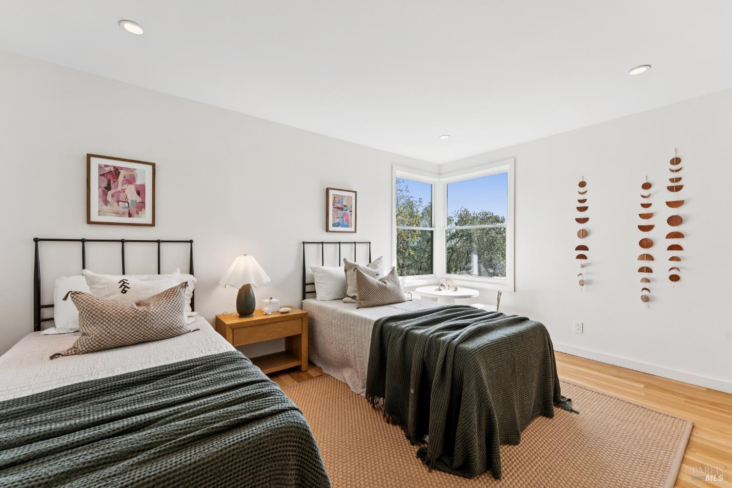 Detail Gallery Image 39 of 65 For 123 Almenar Dr, Greenbrae,  CA 94904 - 3 Beds | 3 Baths