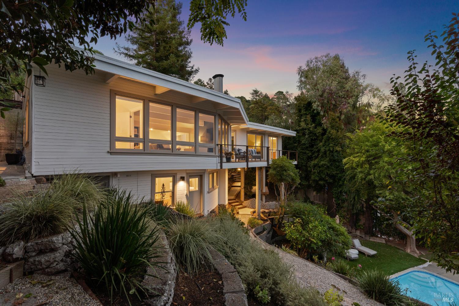 Front Image Thumbnail for BA326016317